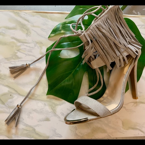 Qupid Faux-Suede Gray Stiletto Fringe Ankle Lace Up Tie Single Strap Peep Heels - Picture 4 of 8